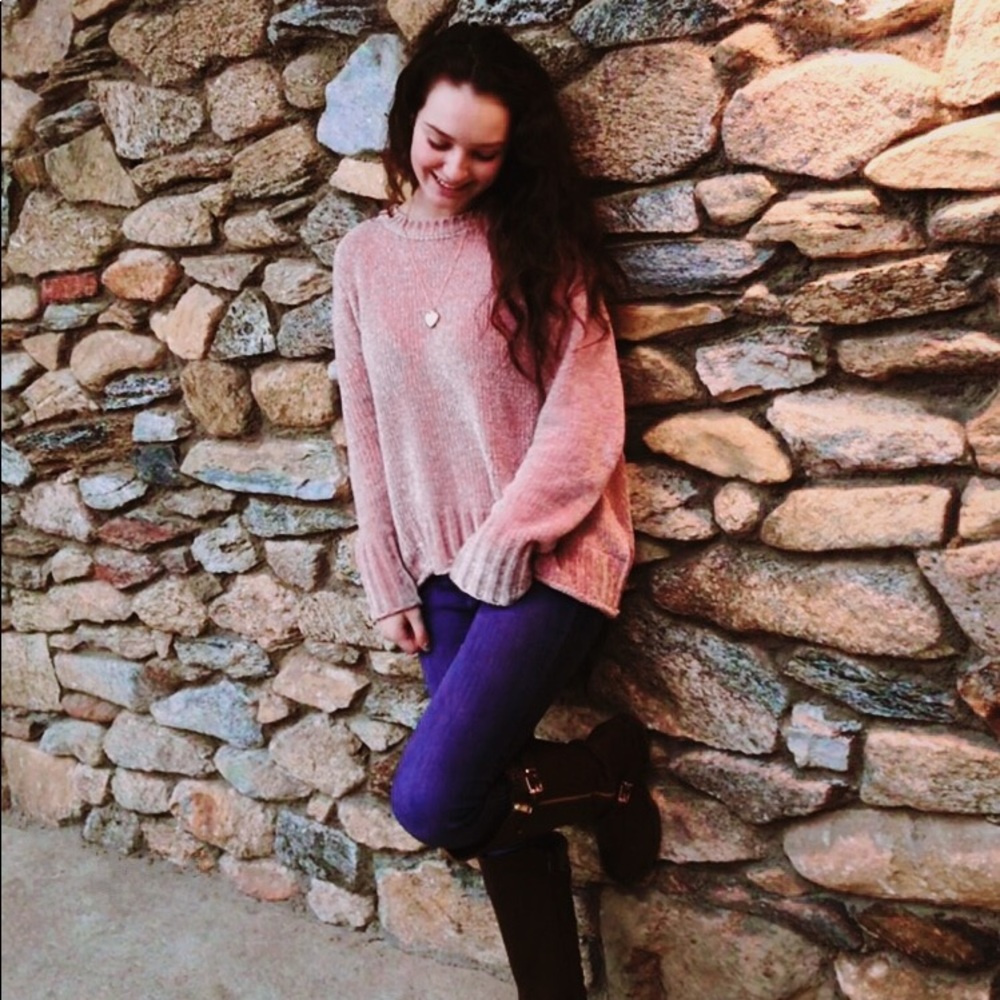 Max studio blush pink sweater